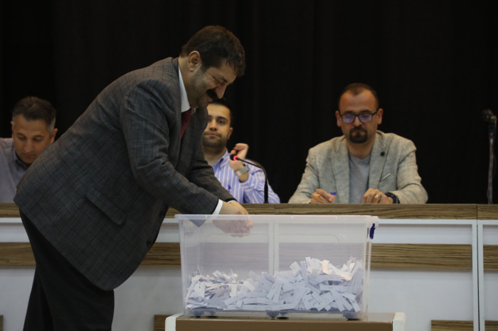 ELAZIĞ BELEDİYESİ’NE ALINACAK OLAN 150 İŞÇİNİN İSİM LİSTESİ YAYINLANDI