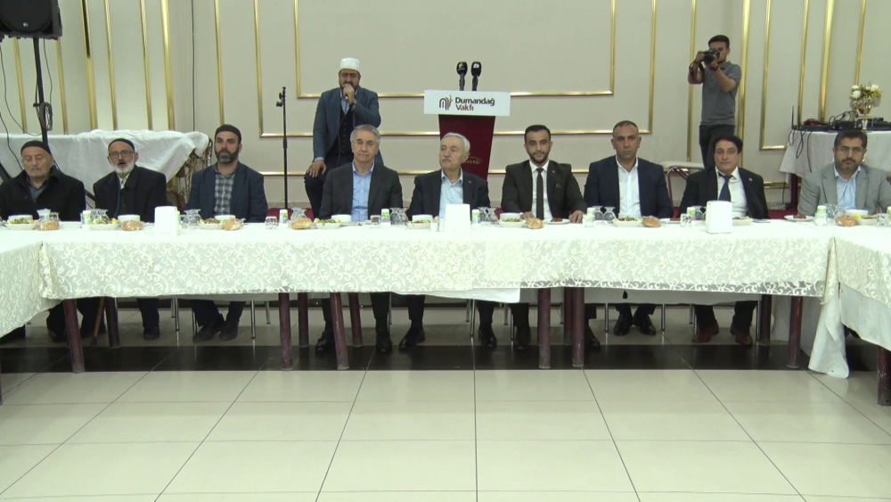 Başkan Kaya, Belde Sakinleri İle İftarda Buluştu