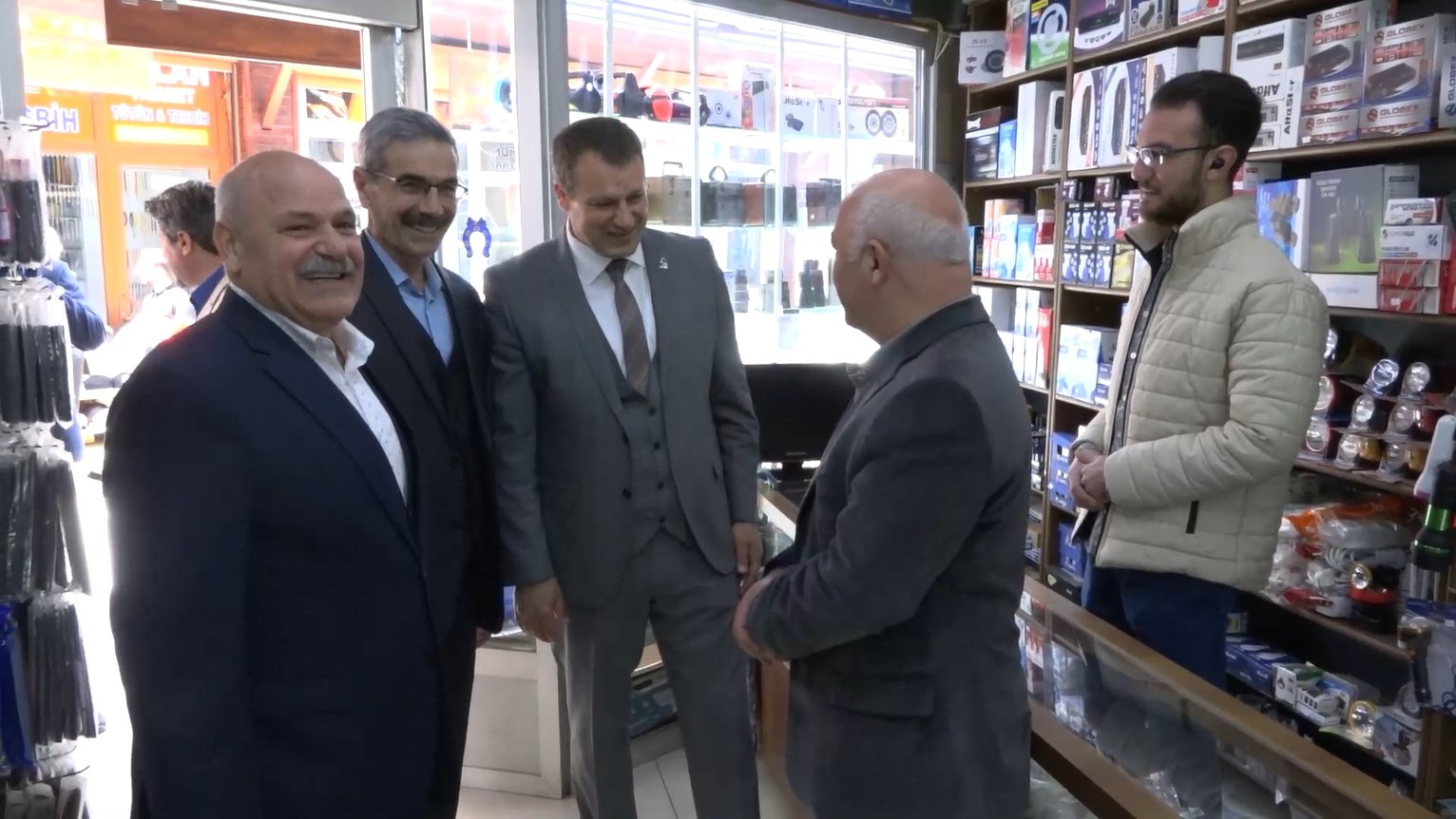 CHP Elazığ Mv. Adayı Ahmet Yıldız Ziyaretlerine Devam Ediyor