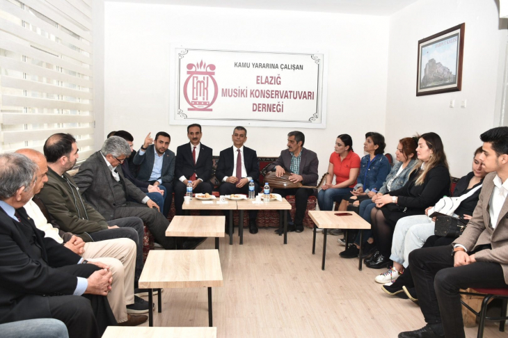 Milletvekili Adayı Prof. Dr. Erol Keleş: Hizmet benim işim