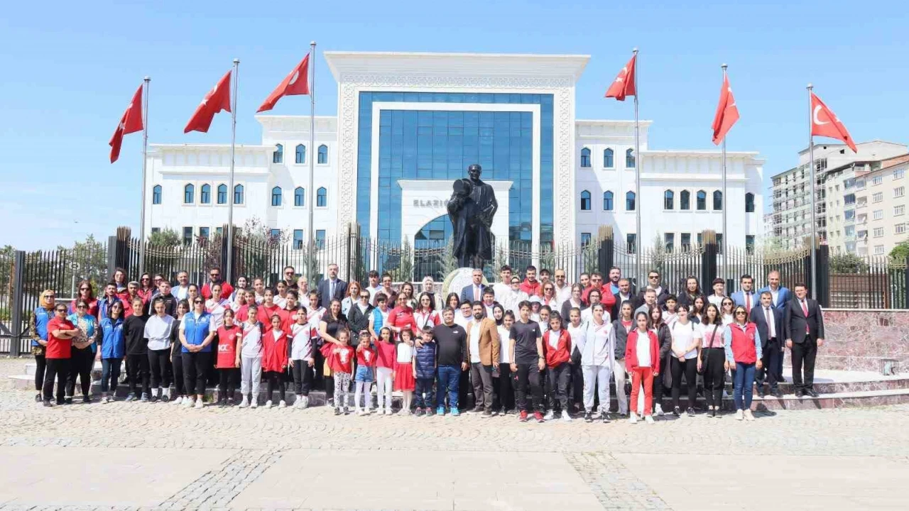 Gençlik Haftası Etkinlikleri Başladı