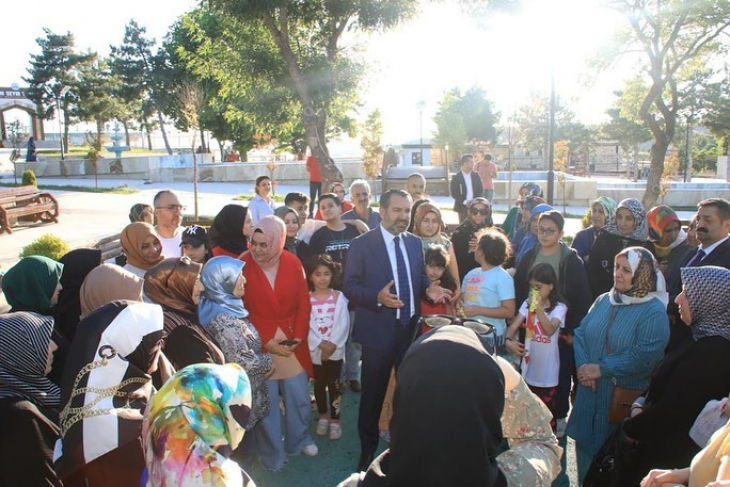 Şerifoğulları, Harput’ta kadın meclisi üyeleriyle buluştu 