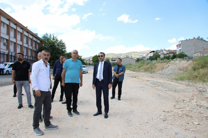 Şerifoğulları, Yıldızbağları Ve Esentepe Mahallelerini ziyaret etti