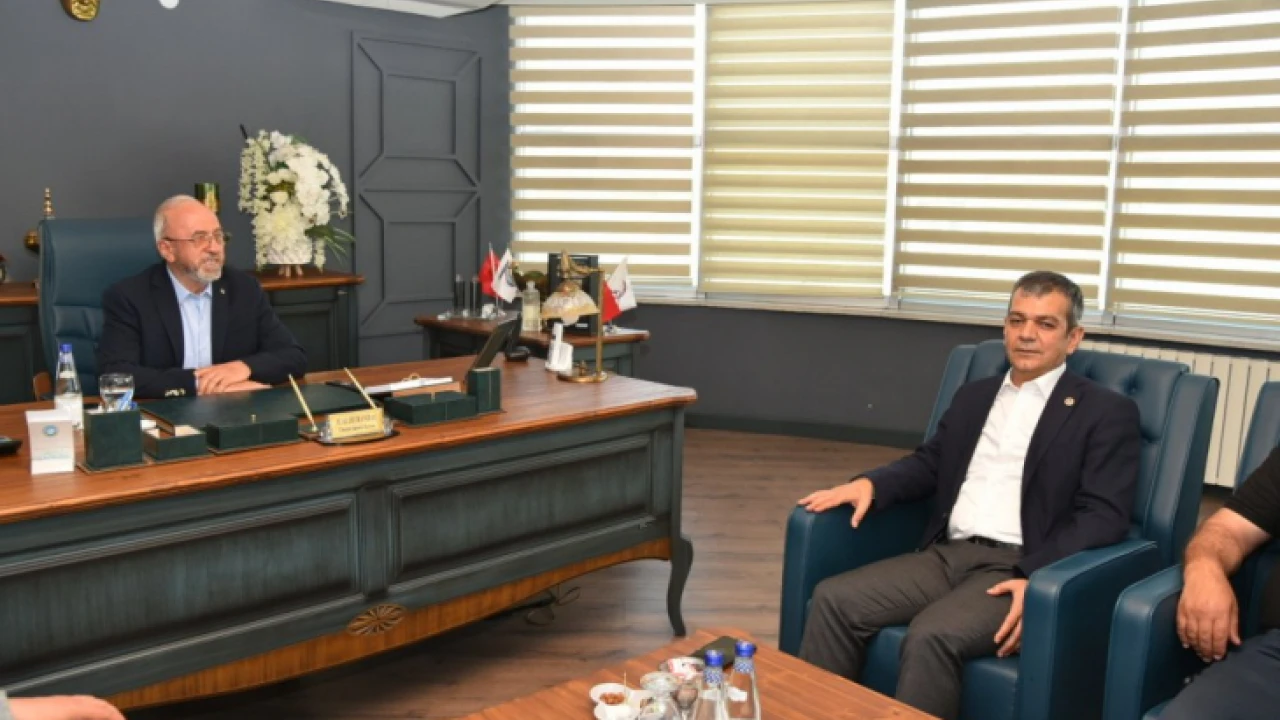 Başkan Dumandağ’a ziyaretler sürüyor 