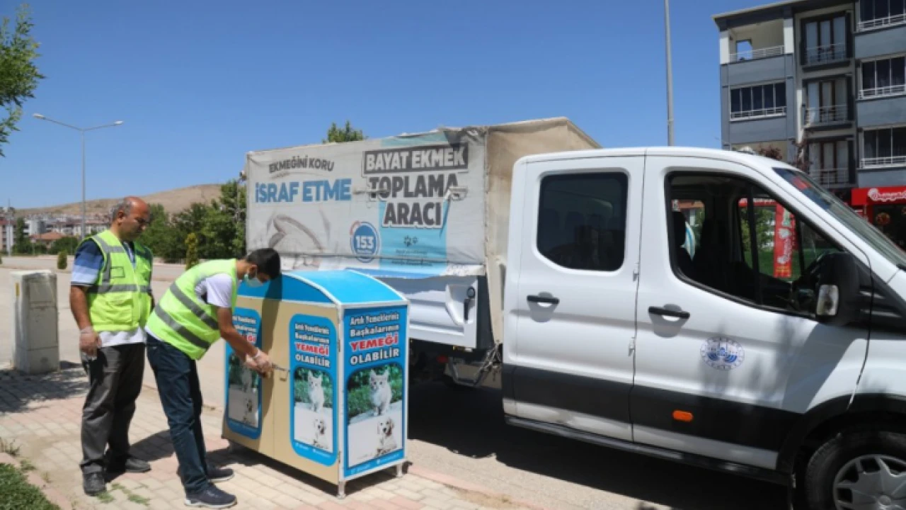 Elazığ Belediyesi can dostlarımız için mama üretiyor