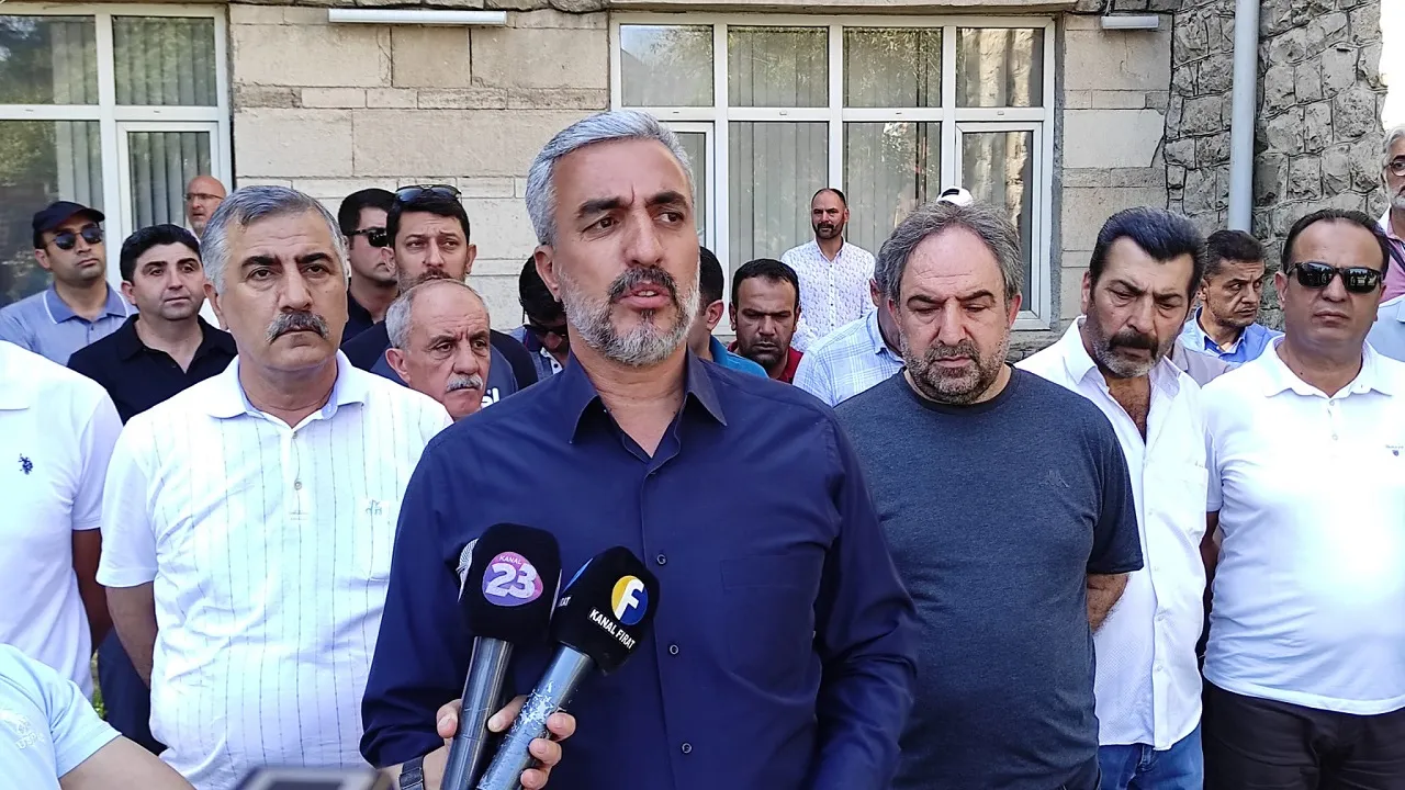 Eğitim Sendikalarından ihaleye tepki