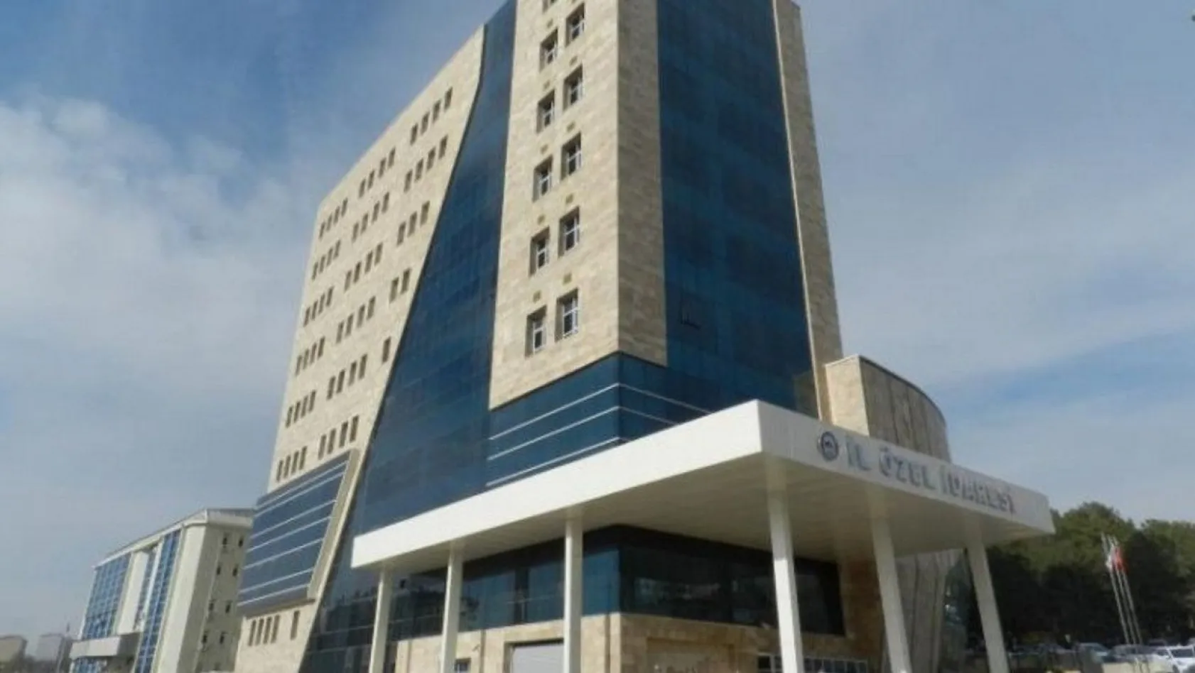 Elazığ İl Özel İdaresine taze kan!