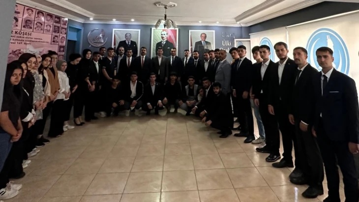 Genel Başkan Yıldırım, Elazığ il başkanlığı ile bir araya geldi