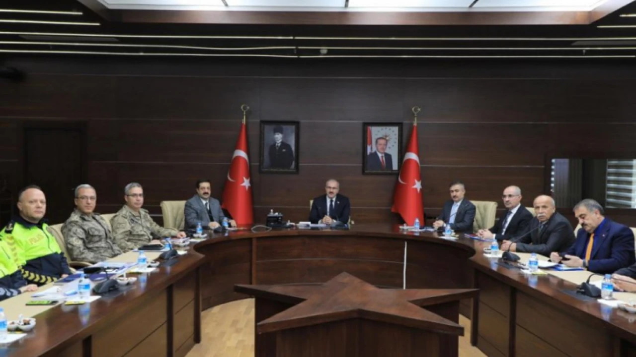 Elazığ Valiliği’nde kış tedbirleri toplantısı