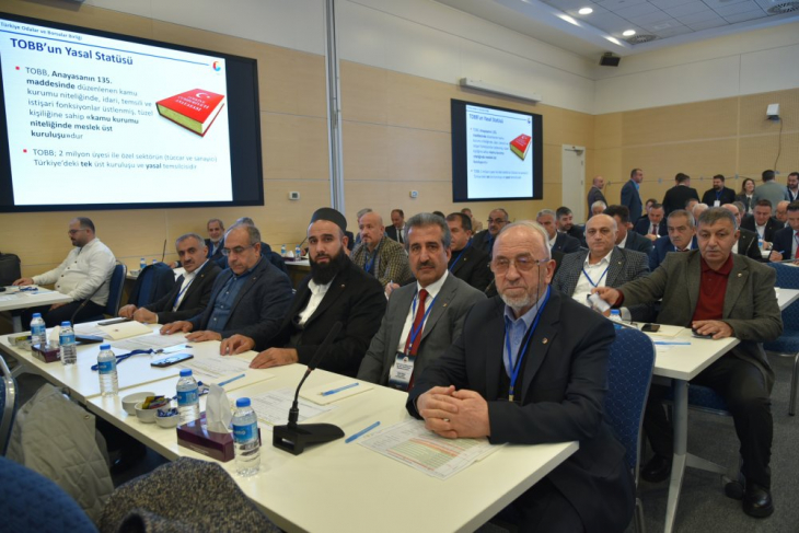 Başkan Dumandağ, Oda-Borsa seminerine katıldı 