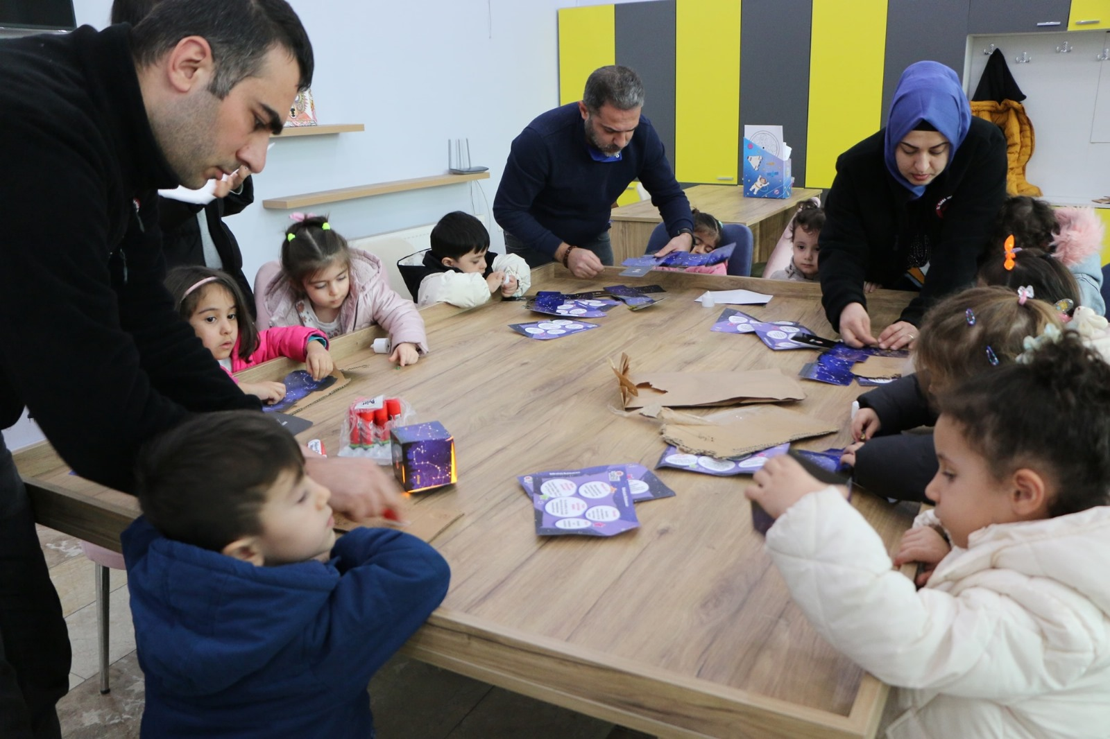 İl Özel İdaresi Bilim Merkezi, Alper Gezeravcı’ya Atölyelerle Destek Sağlıyor