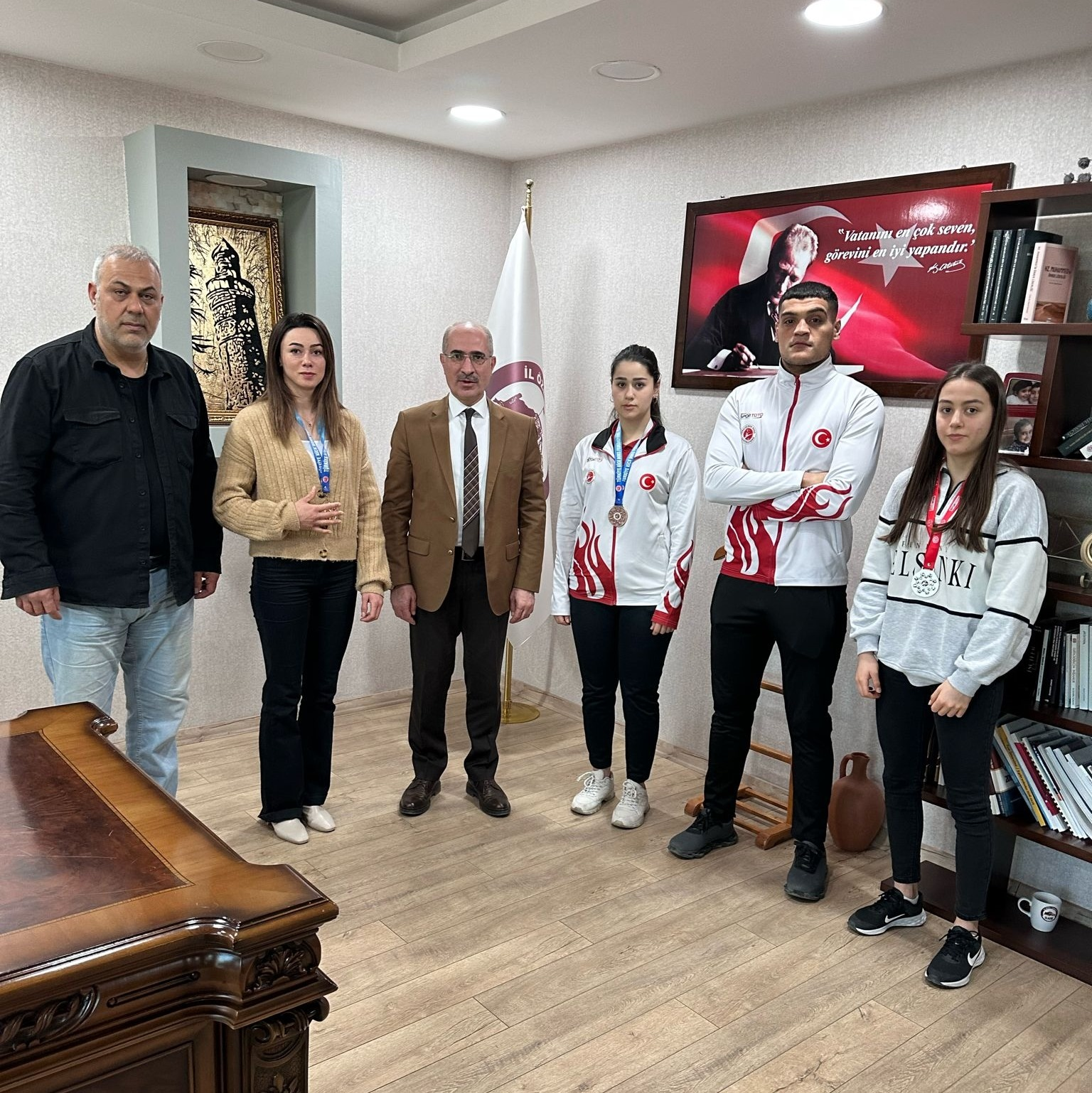 Şampiyonlardan Genel Sekreter Ali Şiş’e Teşekkür Ziyareti