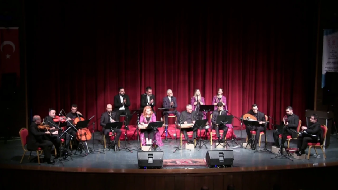 Kürsübaşı Topluluğu Büyük Beğeni Topladı