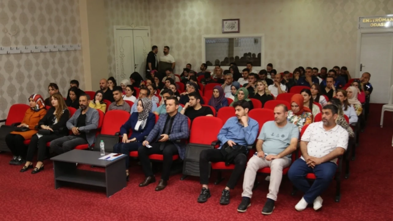 Elazığ Belediyesi’nden seminer
