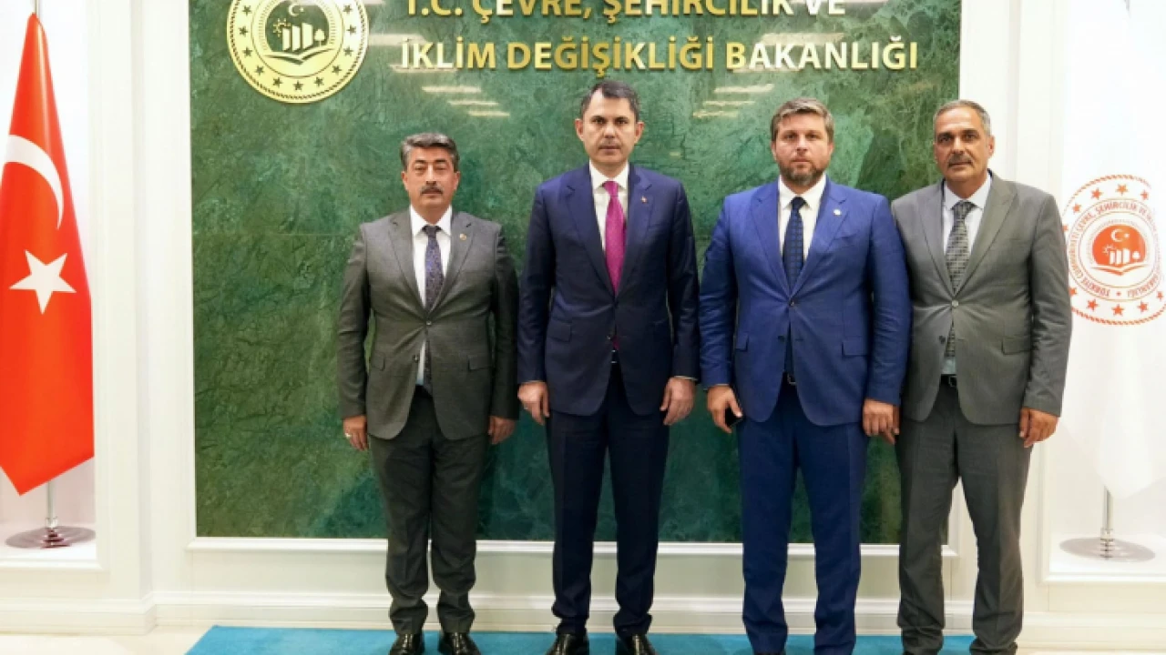 Maden ve Yurtbaşı’nın sorunları, Bakan Kurum’la görüşüldü