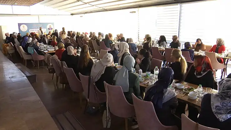Genel Başkan Keşir, Elazığ’da kadınlarla buluştu