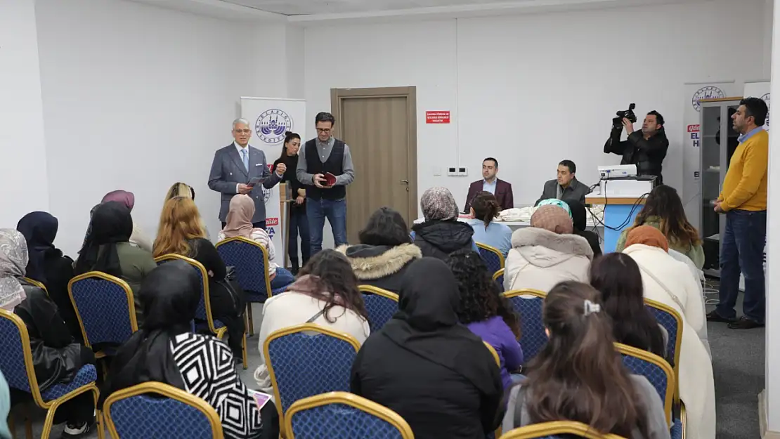 Elazığ Belediyesi’nde, kadınlara yönelik eğitim programları sürüyor