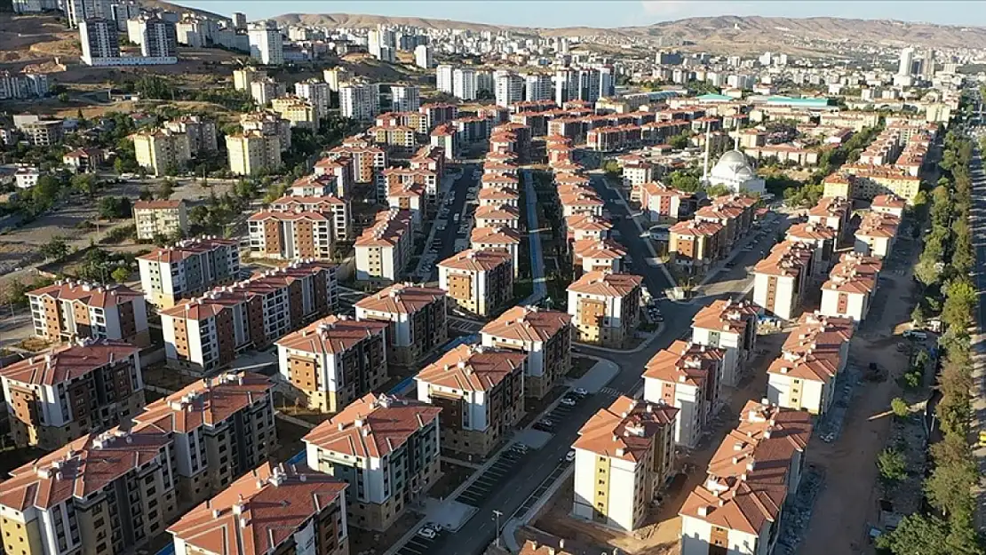 Elazığ’da kaç konut hak sahiplerine teslim edildi