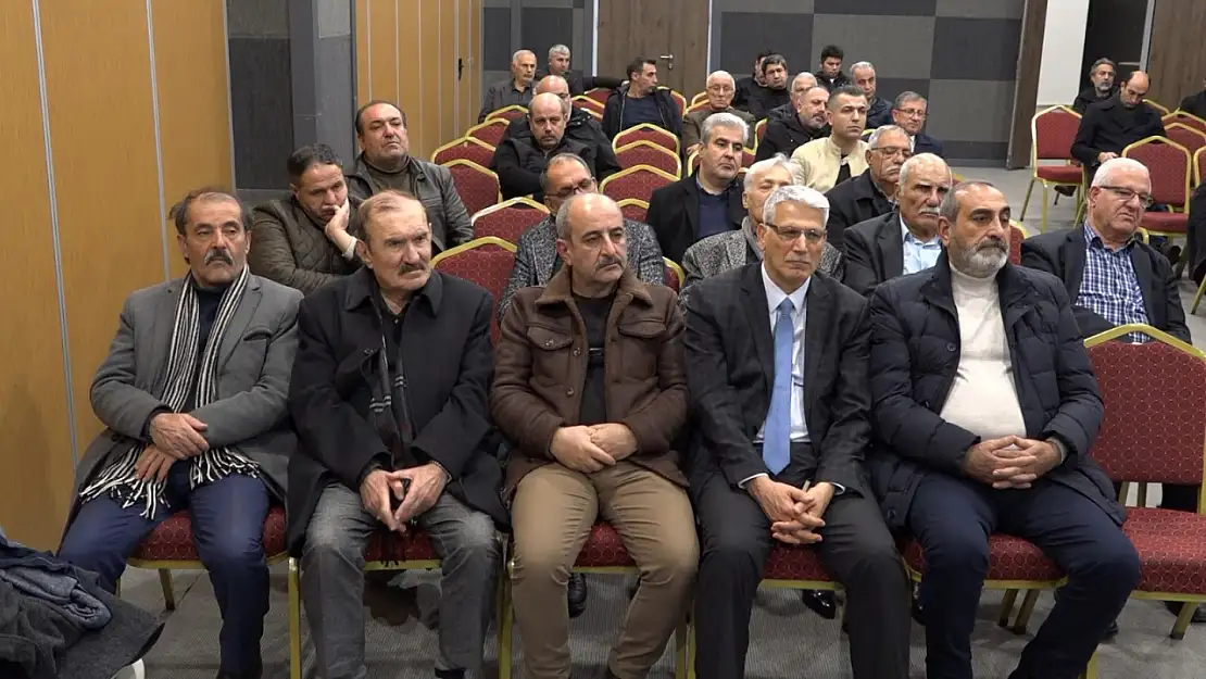 Türk Ocakları, ‘Fethi Gemuhluoğlu’ konferansı düzenledi