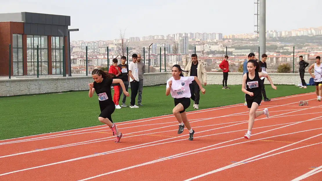 Atletizm ve bilek güreşi müsabakaları sona erdi