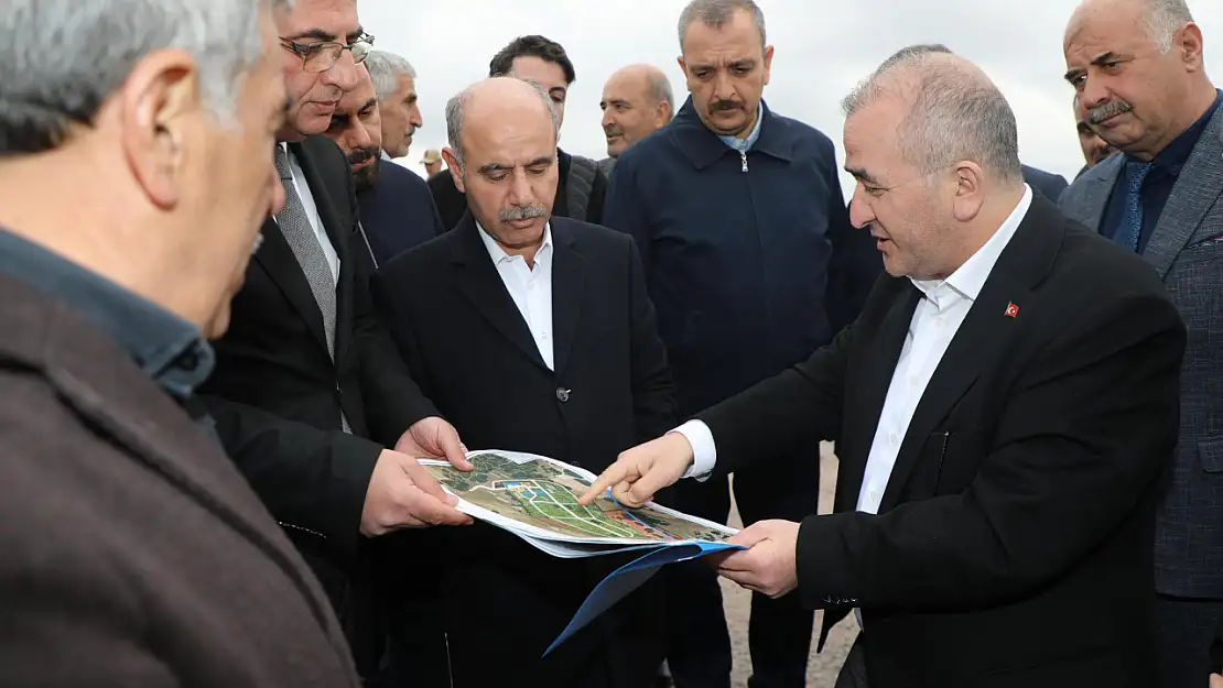 Bakan Yardımcısı Aktaş ve Vali Hatipoğlu’ndan Kovancılar’a ziyaret