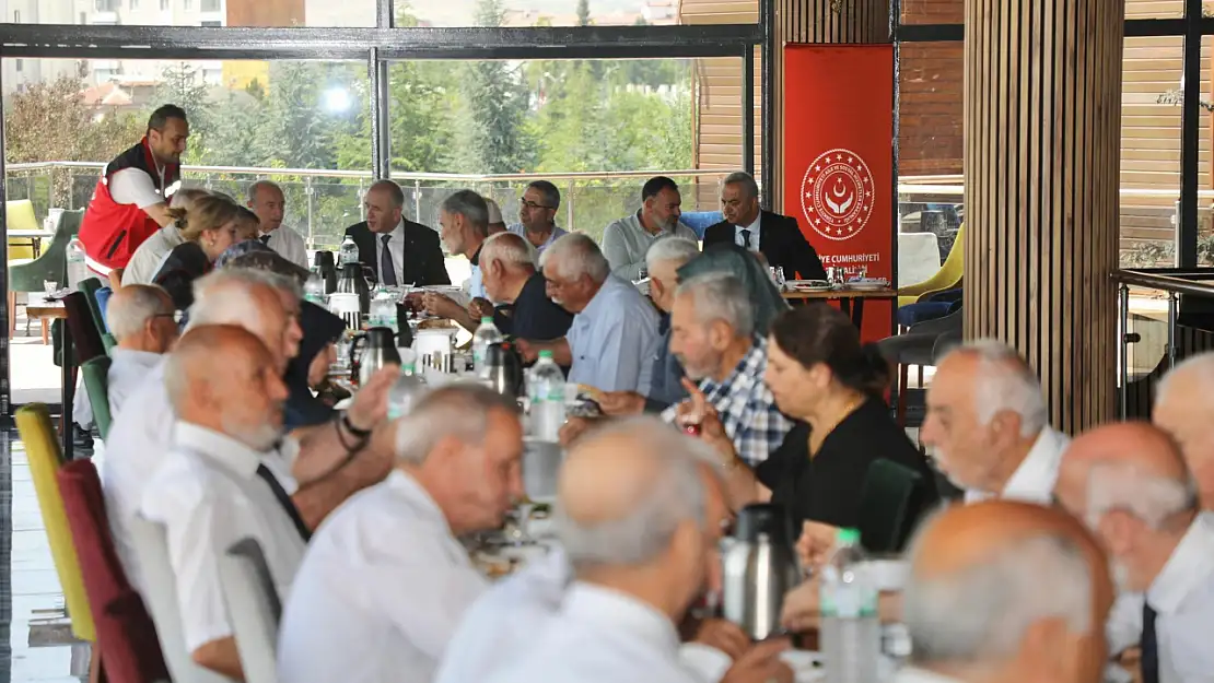 Vali Hatipoğlu’ndan Şehit ve Gazi Babalarına anlamlı ziyaret