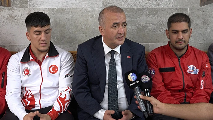 Vali Hatipoğlu, TEKNOFEST’te derece alan gençlerle bir araya geldi