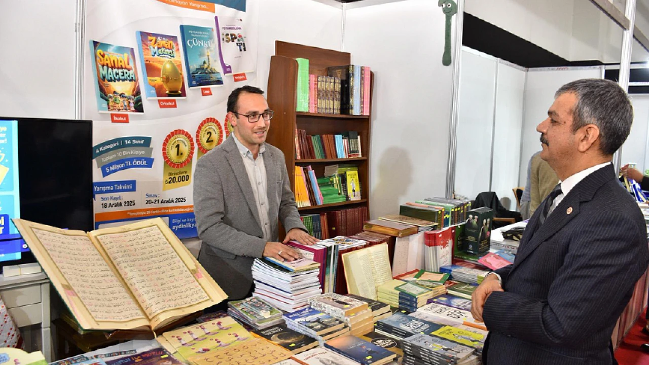 Milletvekili Keleş, Kitap Fuarı ve Kahve Festivali’ni Gezdi