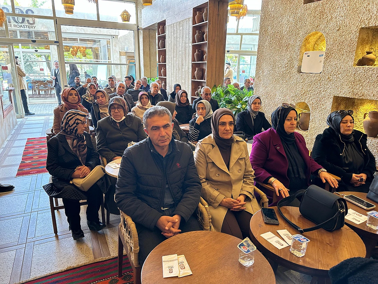 Şehit Yakınları ve Gaziler düzenlenen programda bir araya geldi