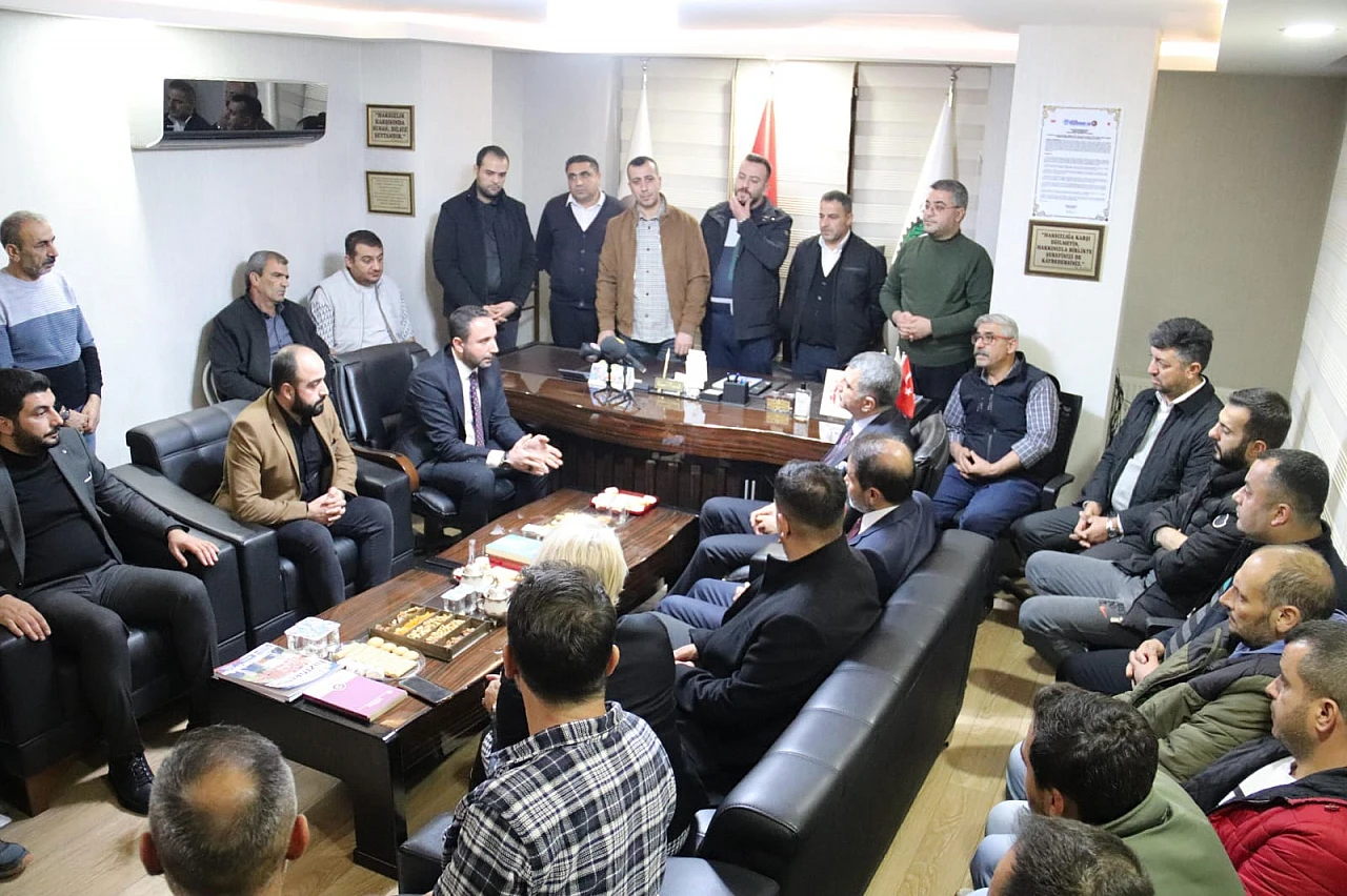 Milletvekili Erol'dan Hizmet-İş Sendikası Elazığ Şubesi'ne ziyaret