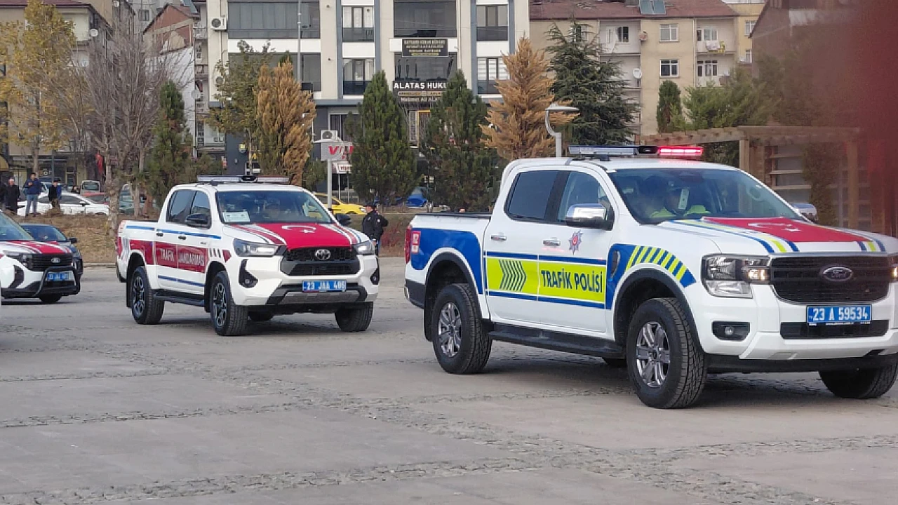 Vali Hatipoğlu: Yeni Araçlar Hayırlı Olsun