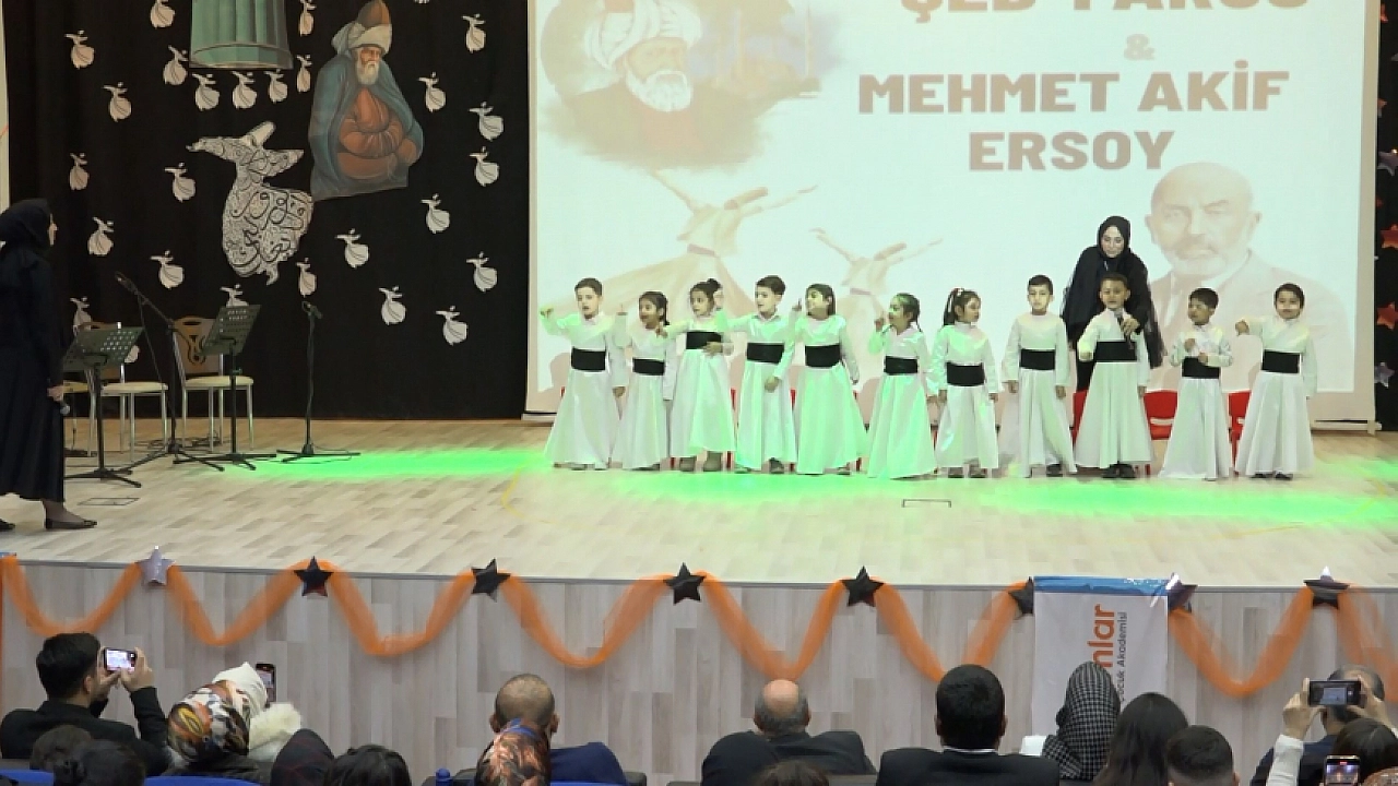 Elazığ Belediyesi’nden Mevlana ve Mehmet Akif Ersoy’u Anma Gecesi