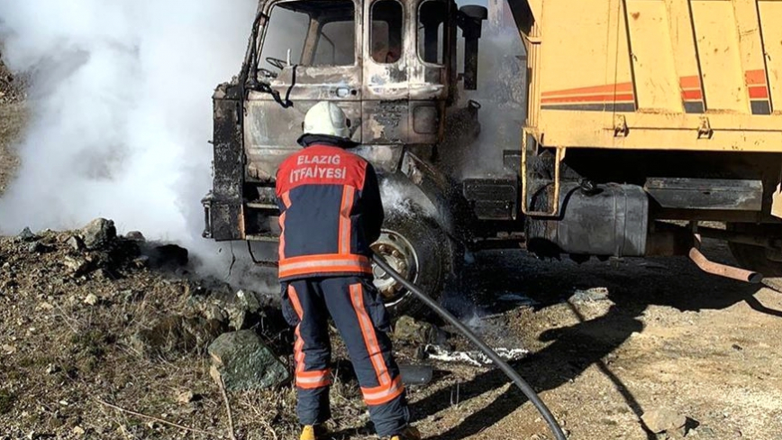 Elazığ Belediyesi İtfaiyesi 2025 Yılında On Binlerce Olaya Müdahale Etti