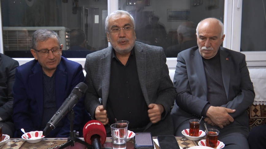 Kürsübaşı Sohbetlerinin Konuğu Celal Sürgeç Oldu