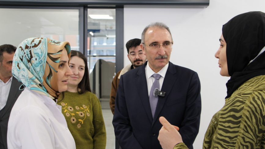 Diş Hekimliği Fakültesi ve Hastanesi Hizmete Başladı