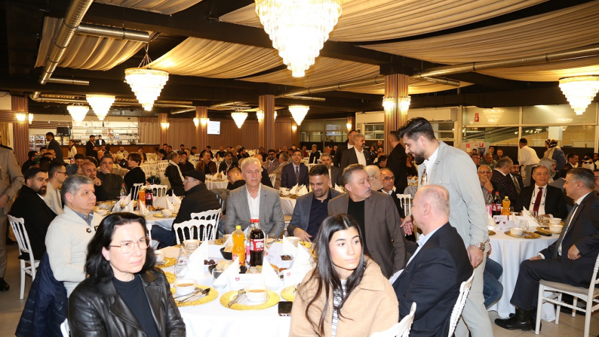 Avrupalı Elazığlılardan Geleneksel İftar Programı