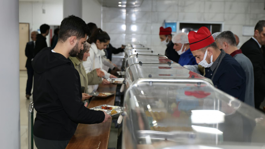 Fırat Üniversitesinde Ücretsiz İftar Geleneği Bu Yıl da Devam Etti