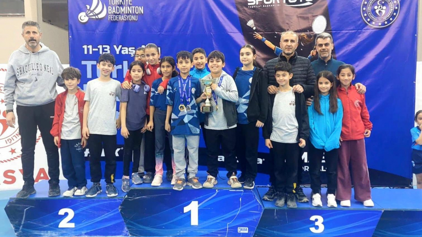 Badminton Türkiye Şampiyonasında Zirve Elazığ’ın