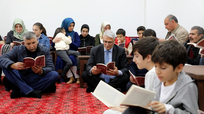 Elazığ Belediyesi’nden ‘Ailemle Okuyorum Etkinliği’