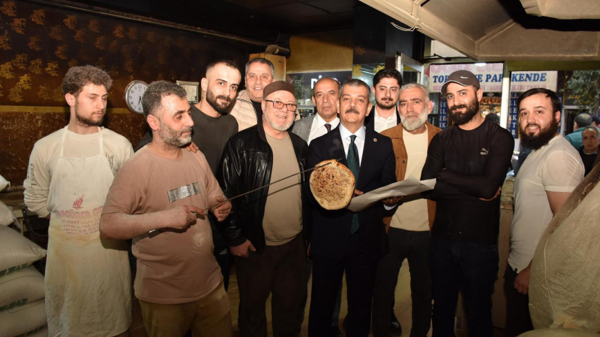 Milletvekili Keleş, Vatandaşlarla Esnafla ve Sağlık Çalışanlarıyla bir Araya Geldi