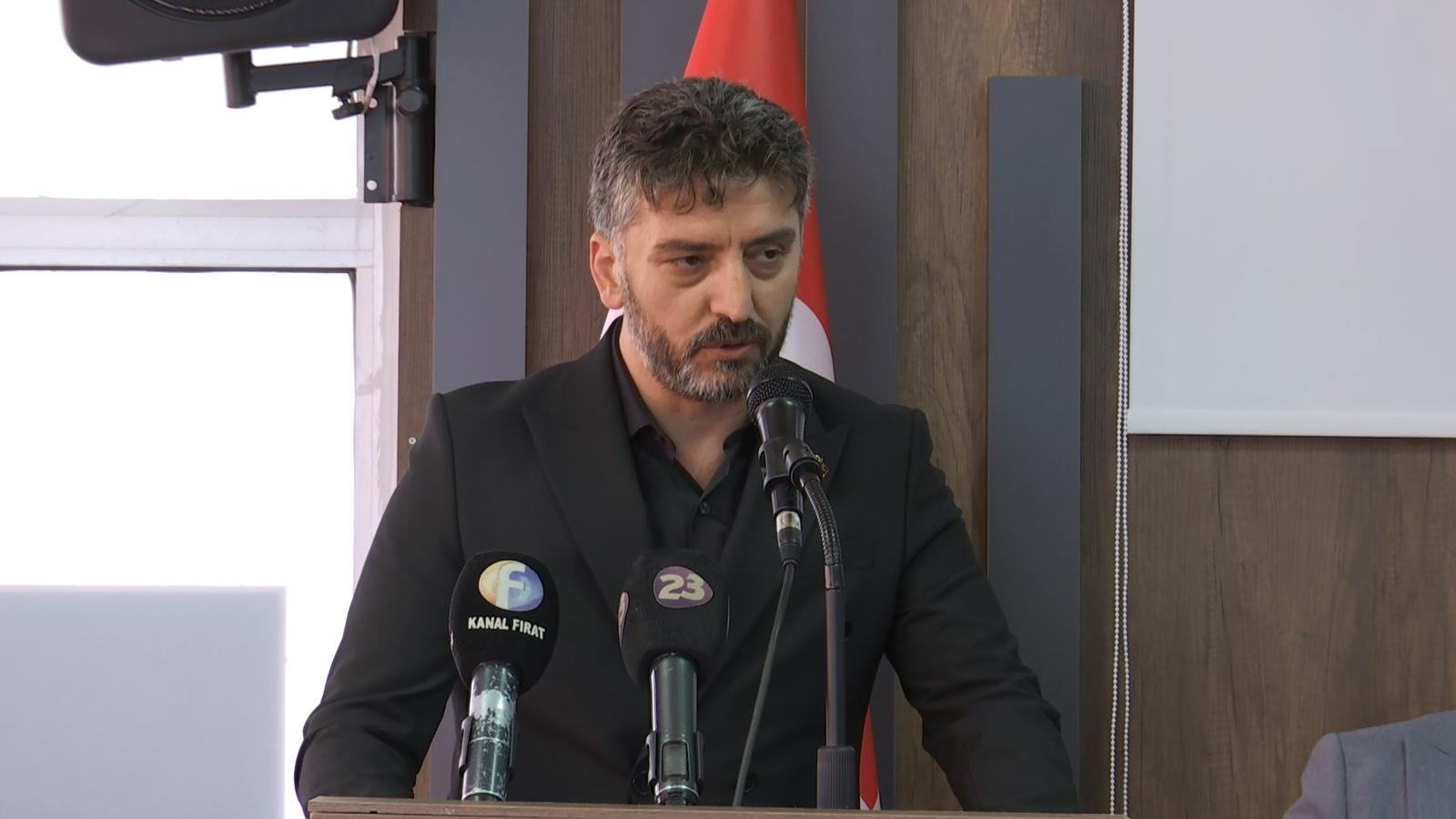 Turan Türk Birliği Genel Başkanı Sayın Refik Kaplan son günlerde yaşanan okul olayları ile ilgili basın açıklamasında bulundu.