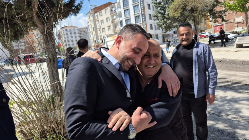 Hizmet-i̇ş Sendikası Elazığ Şube Başkanı Gökhan Arpa 1 Mayıs’ta Sahadaydı