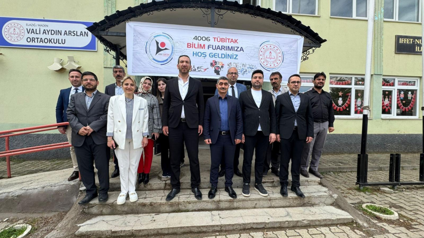 Vali Aydın Arslan Ortaokulu’nda Tübi̇tak Destekli Bilim Fuarı