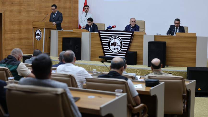 Vali Hatipoğlu Başkanlığında İl Koordinasyon Toplantısı Düzenlendi