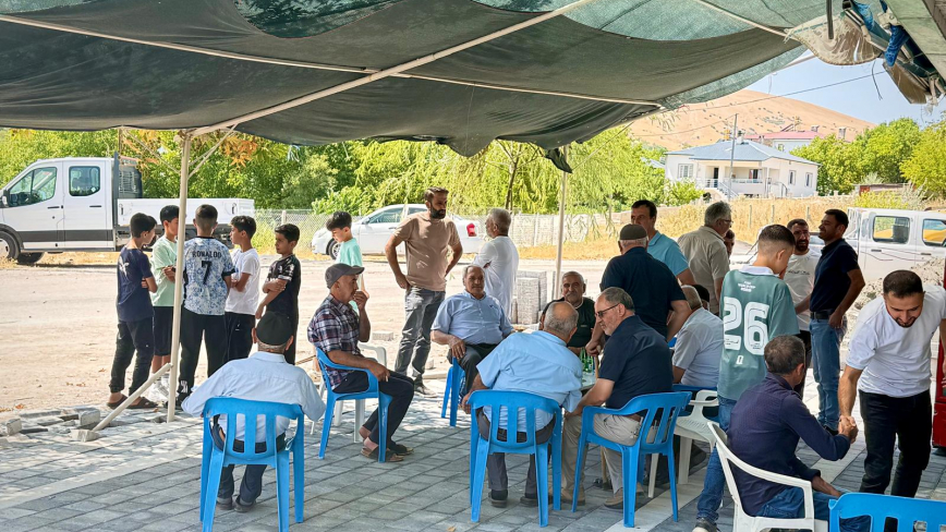 Komşumuza Var, Bize Yok; Biz Yetim Miyiz?