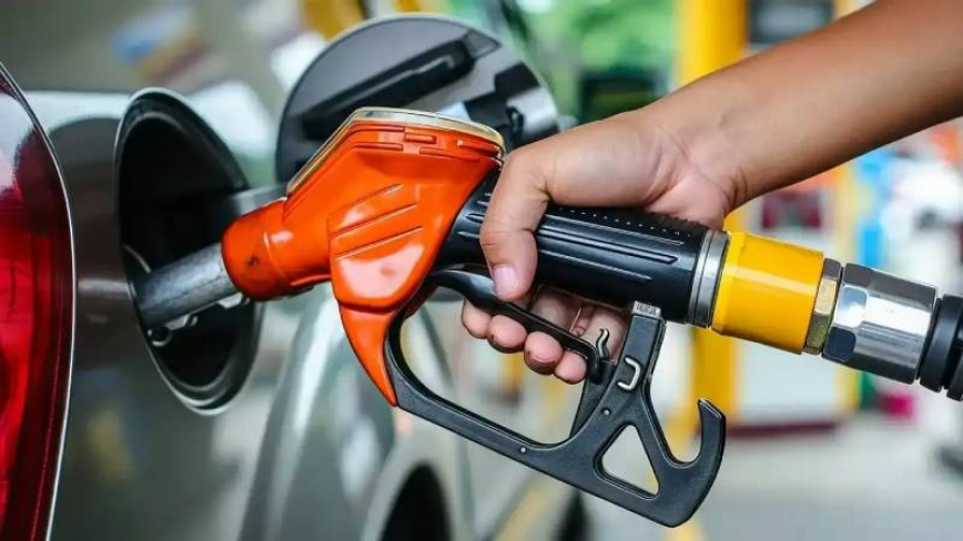 Motorin Fiyatları 100 Liraya Yaklaşıyor: Yeni Zam Kapıda