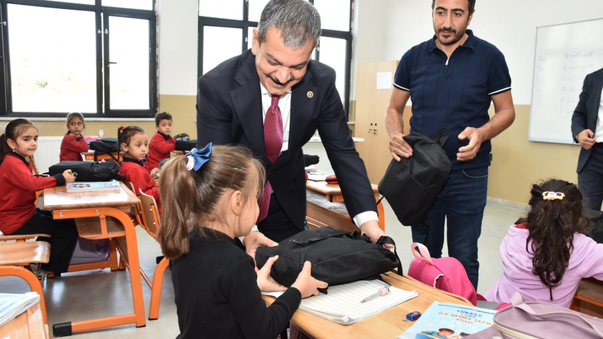 Milletvekili Keleş, Öğrencilerle Okulda Buluştu