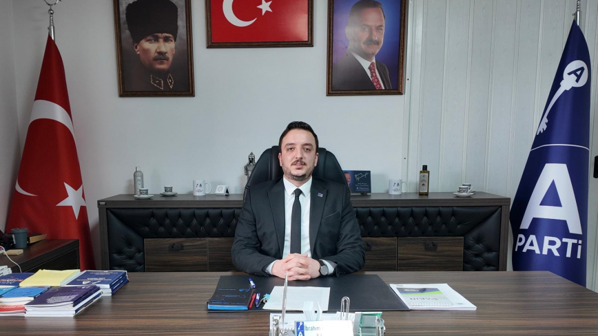Anahtar Parti Elazığ, Sorunları ve Çözüm Önerilerini Kitaplaştırdı