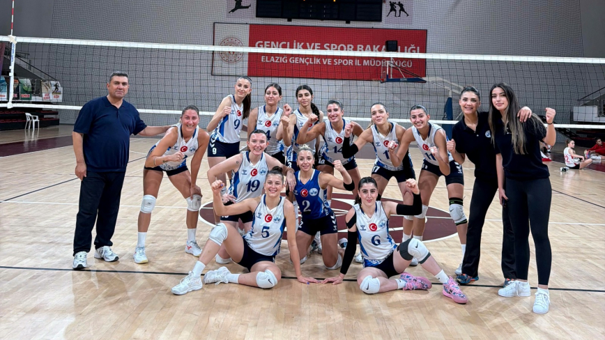 Elazığ Belediyespor, Zeugma Voleybol’u 3-0 Mağlup Etti