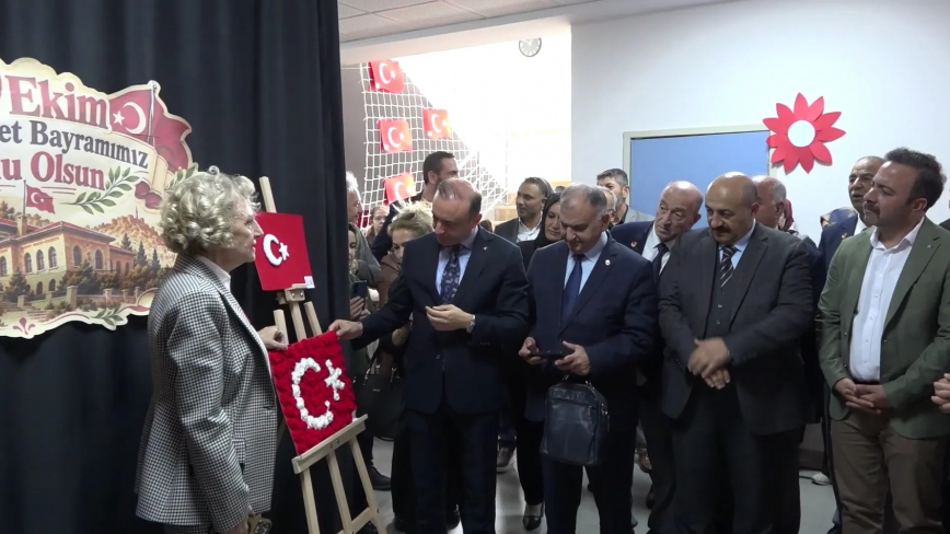 Sürsürü Anaokulu’nda Türk Bayrağı Sergisi Düzenlendi